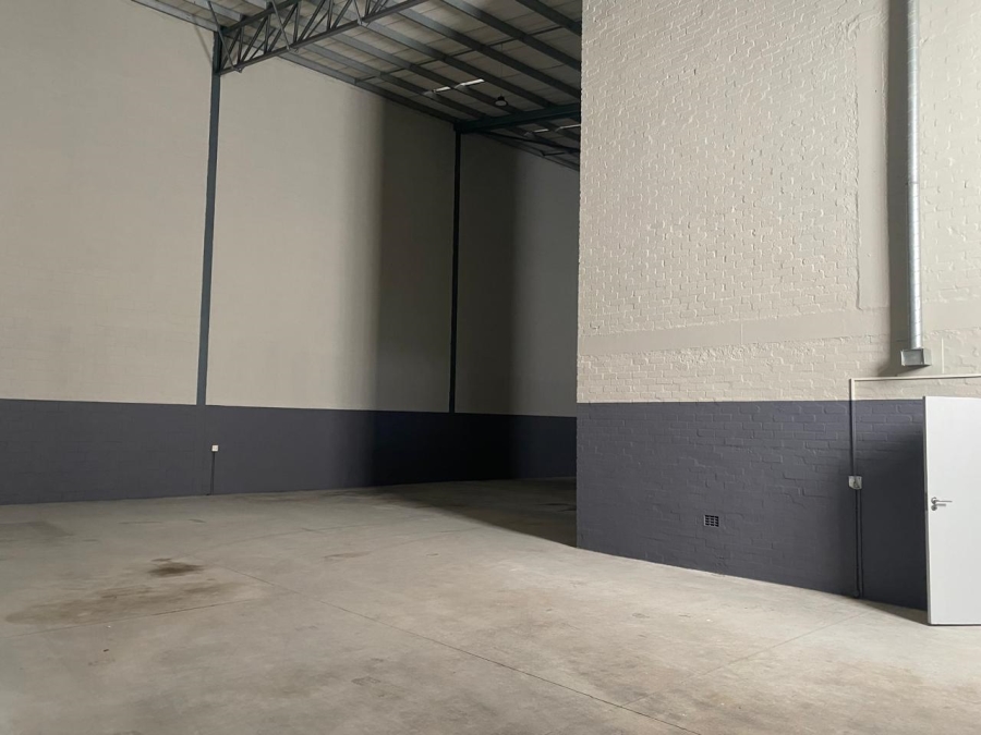 To Let commercial Property for Rent in Stikland Western Cape